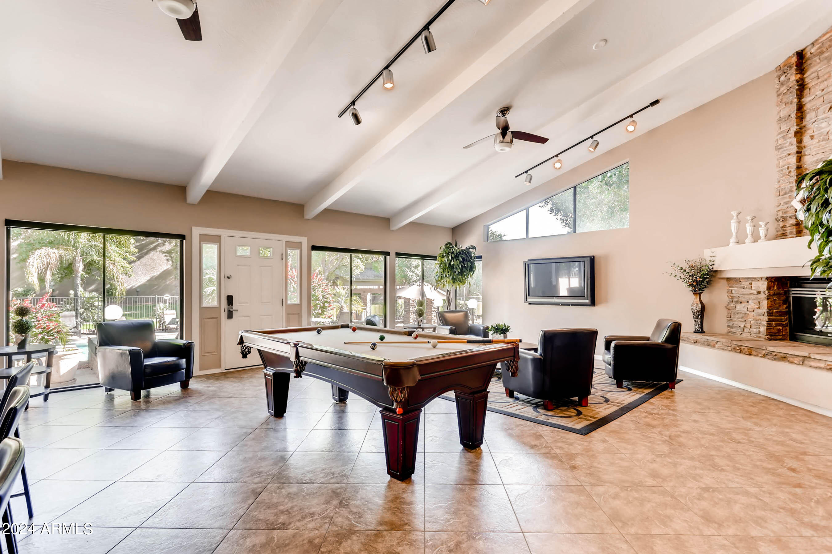3825 East Camelback Road, Unit 130 Phoenix, AZ 85018 - Photo 13 of 20 3825 E Camelback Rd 130 - MLS Sized - 01