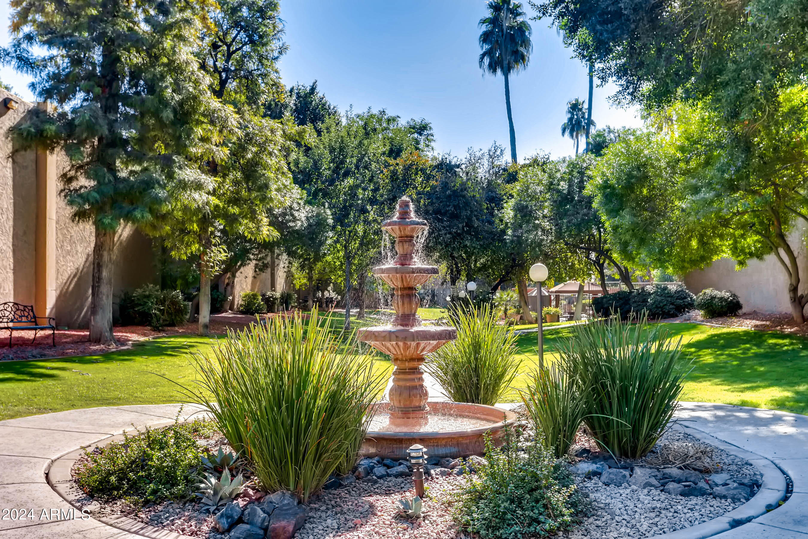 3825 East Camelback Road, Unit 130 Phoenix, AZ 85018 - Photo 16 of 20 3825 E Camelback Rd 130 - MLS Sized - 01