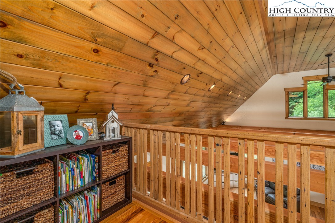 660 Frozenhead Ridge Road Sugar Grove, NC 28679 - Photo 28 of 46 Gallery Image 28