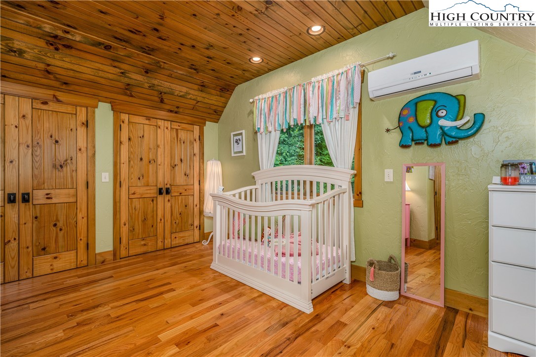 660 Frozenhead Ridge Road Sugar Grove, NC 28679 - Photo 30 of 46 Gallery Image 30
