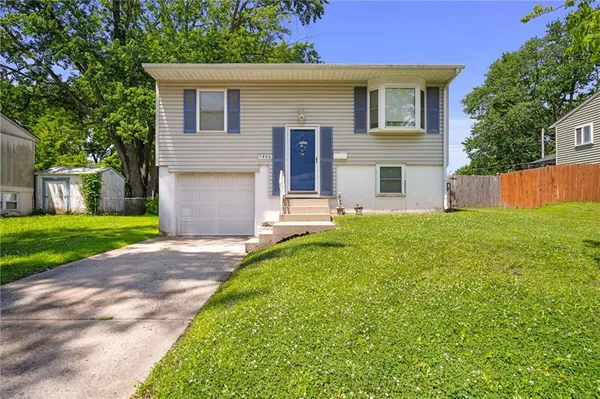 $160,000 | 1406 Osage Trail Street, Independence, MO 64058