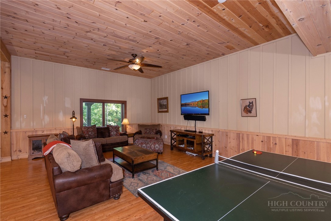 187 Hialeah Lane Boone, NC 28607 - Photo 35 of 39 Gallery Image 35