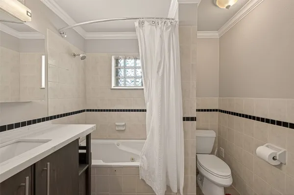 $1,550 | 1404 Welch Street, Unit 8, Houston, TX 77006