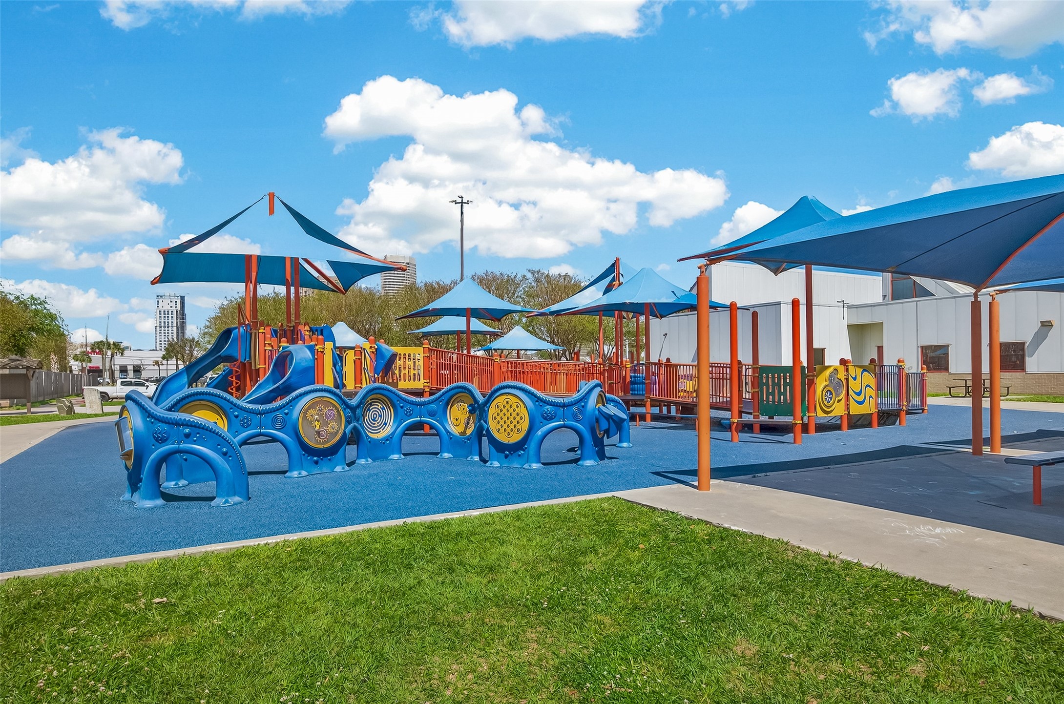 1404 Welch Street, Unit 8 Houston, TX 77006 - Photo 18 of 21