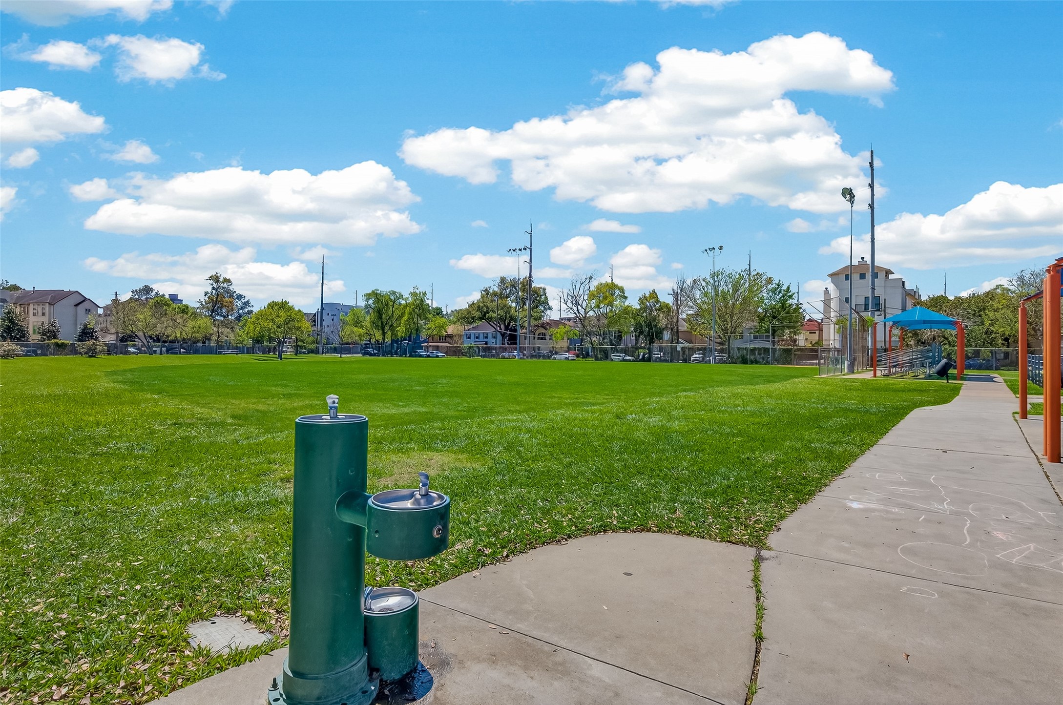 1404 Welch Street, Unit 8 Houston, TX 77006 - Photo 19 of 21