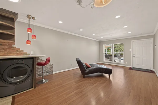 $1,550 | 1404 Welch Street, Unit 8, Houston, TX 77006