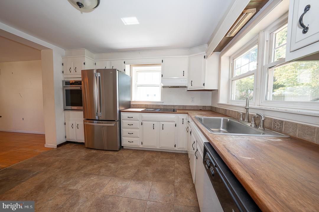 12 Beryl Road Paoli, PA 19301 - Photo 17 of 42