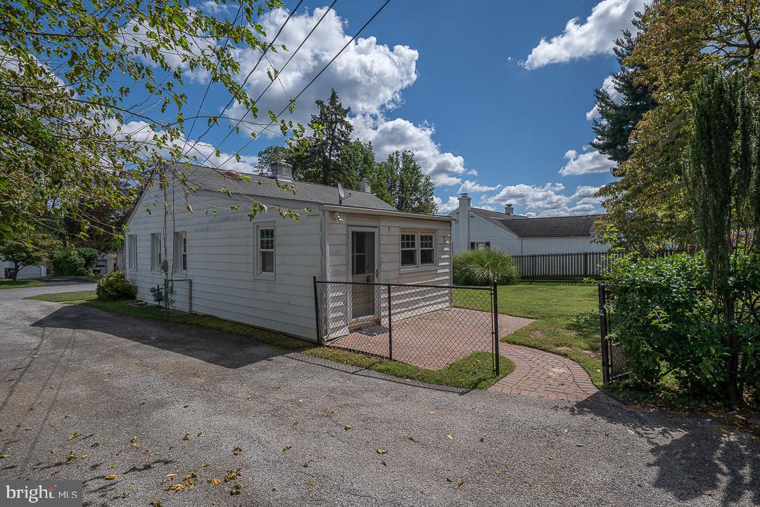 12 Beryl Road Paoli, PA 19301 - Photo 26 of 42