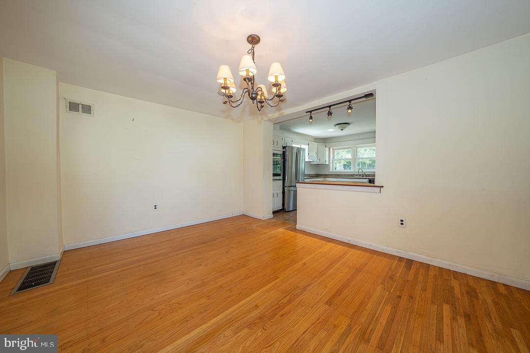 12 Beryl Road Paoli, PA 19301 - Photo 8 of 42