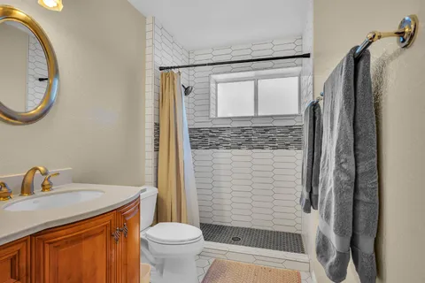 $569,000 | 1008 Suffolk Court, Winters, CA 95694