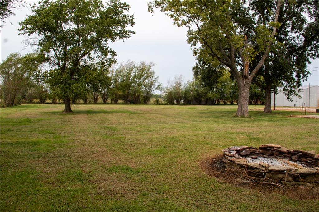 23371 1200 Road Thayer, KS 66776 - Photo 29 of 35