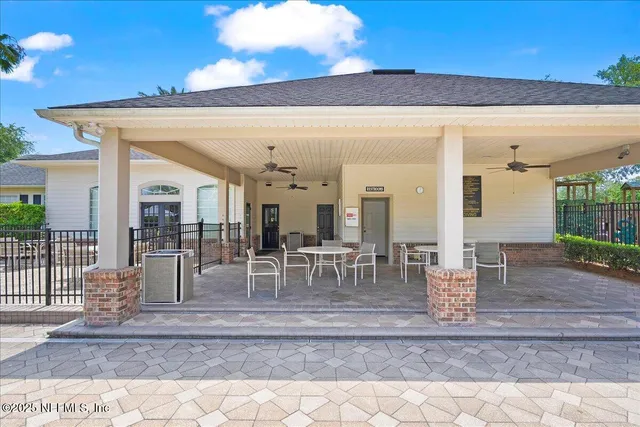 $605,000 | 11092 Turnbridge Drive, Jacksonville, FL 32256