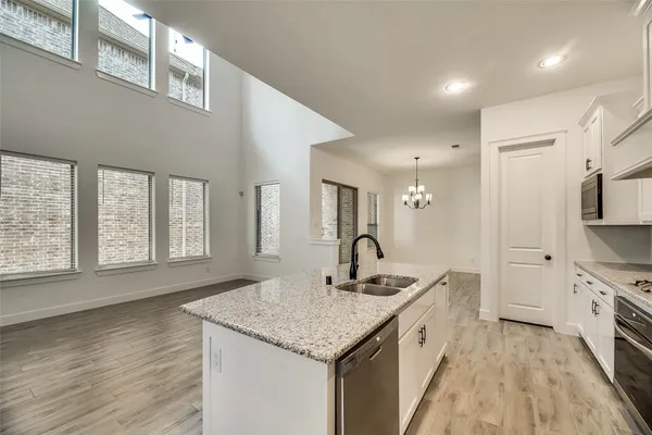 $522,900 | 4606 Marble Canyon Way, Arlington, TX 76005