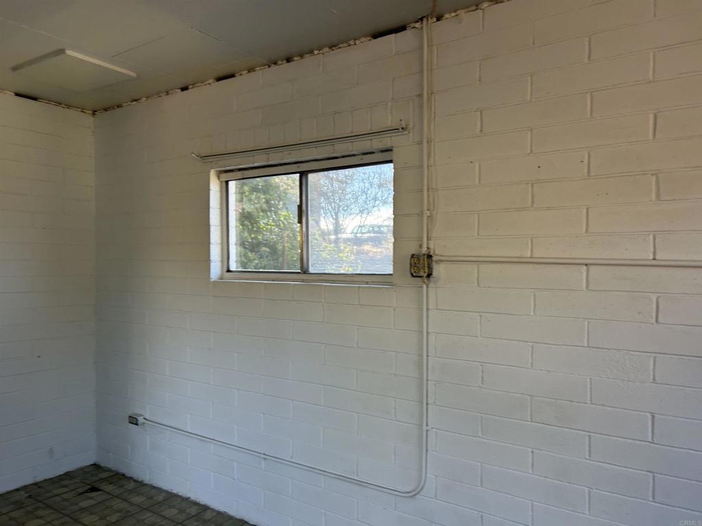 35860 Old Saddle Road Ranchita, CA 92066 - Photo 7 of 14 a bathroom with a window
