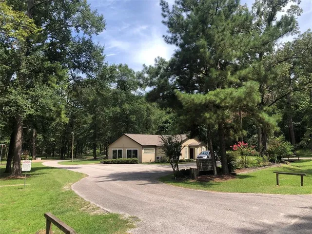 $16,000 | 3-4 Live Oak Drive, Trinity, TX 75862