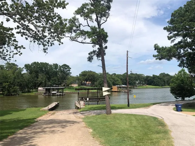 $16,000 | 3-4 Live Oak Drive, Trinity, TX 75862
