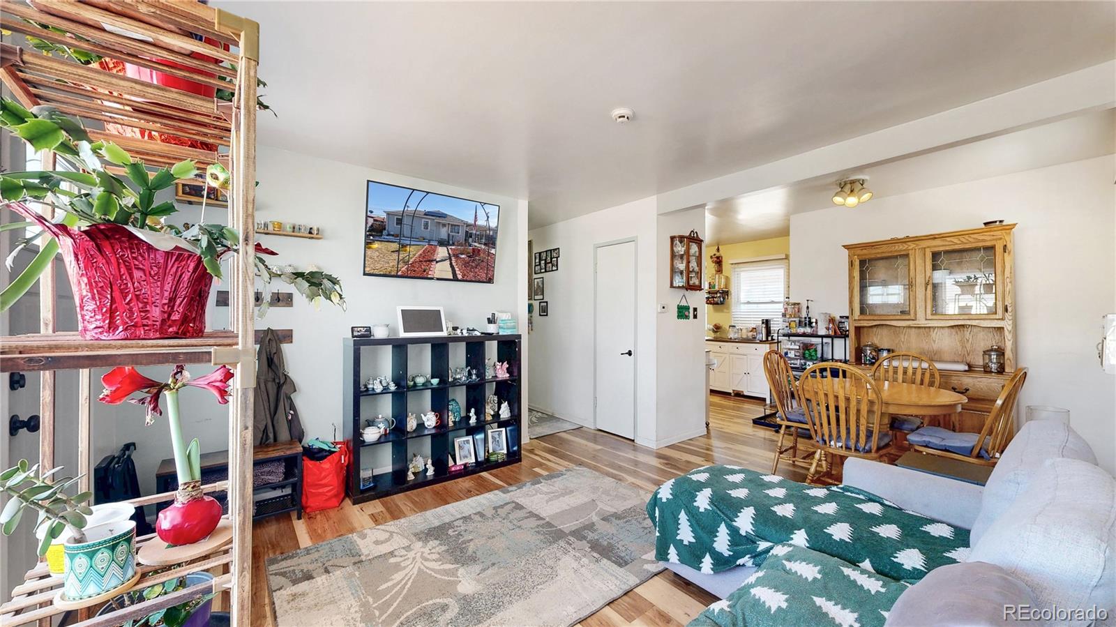 1960 Rowena Street Thornton, CO 80229 - Photo 6 of 48 a view of a living room