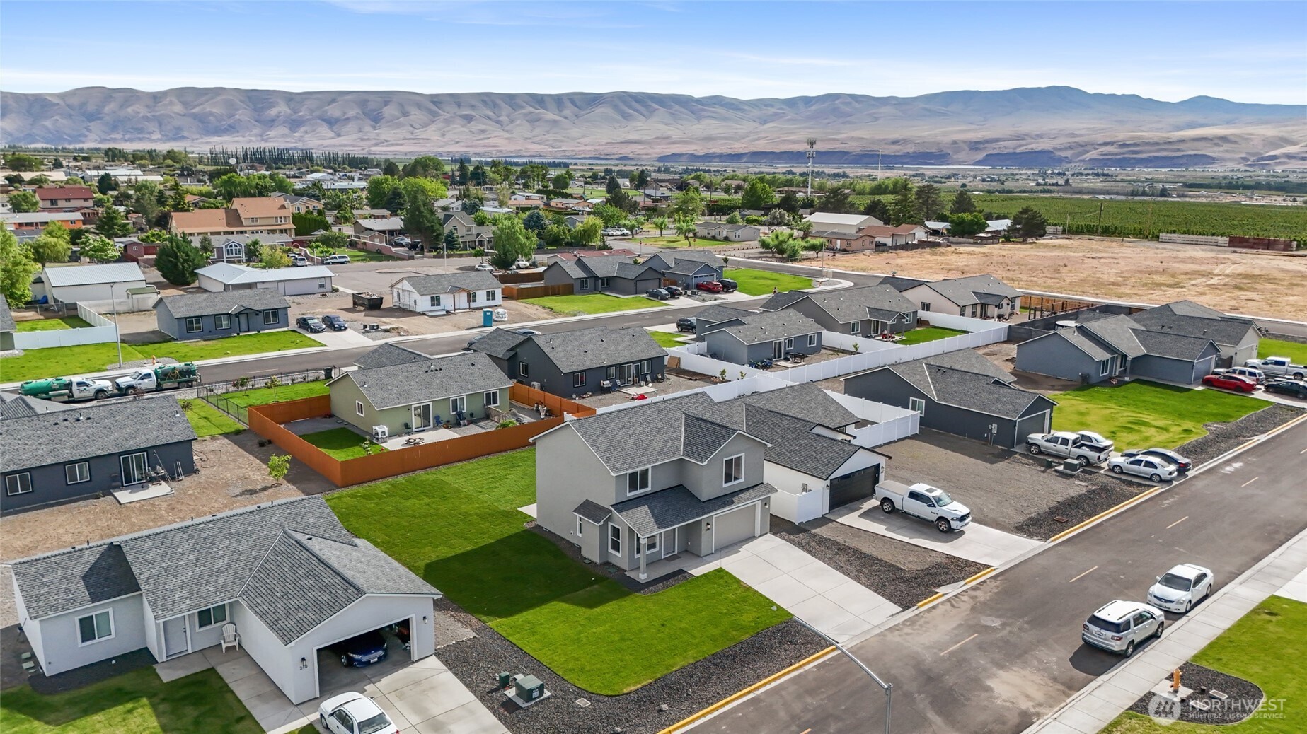 208 Rattray Drive Mattawa, WA 99349 - Photo 7 of 40