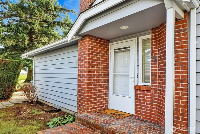 a view of front door of house