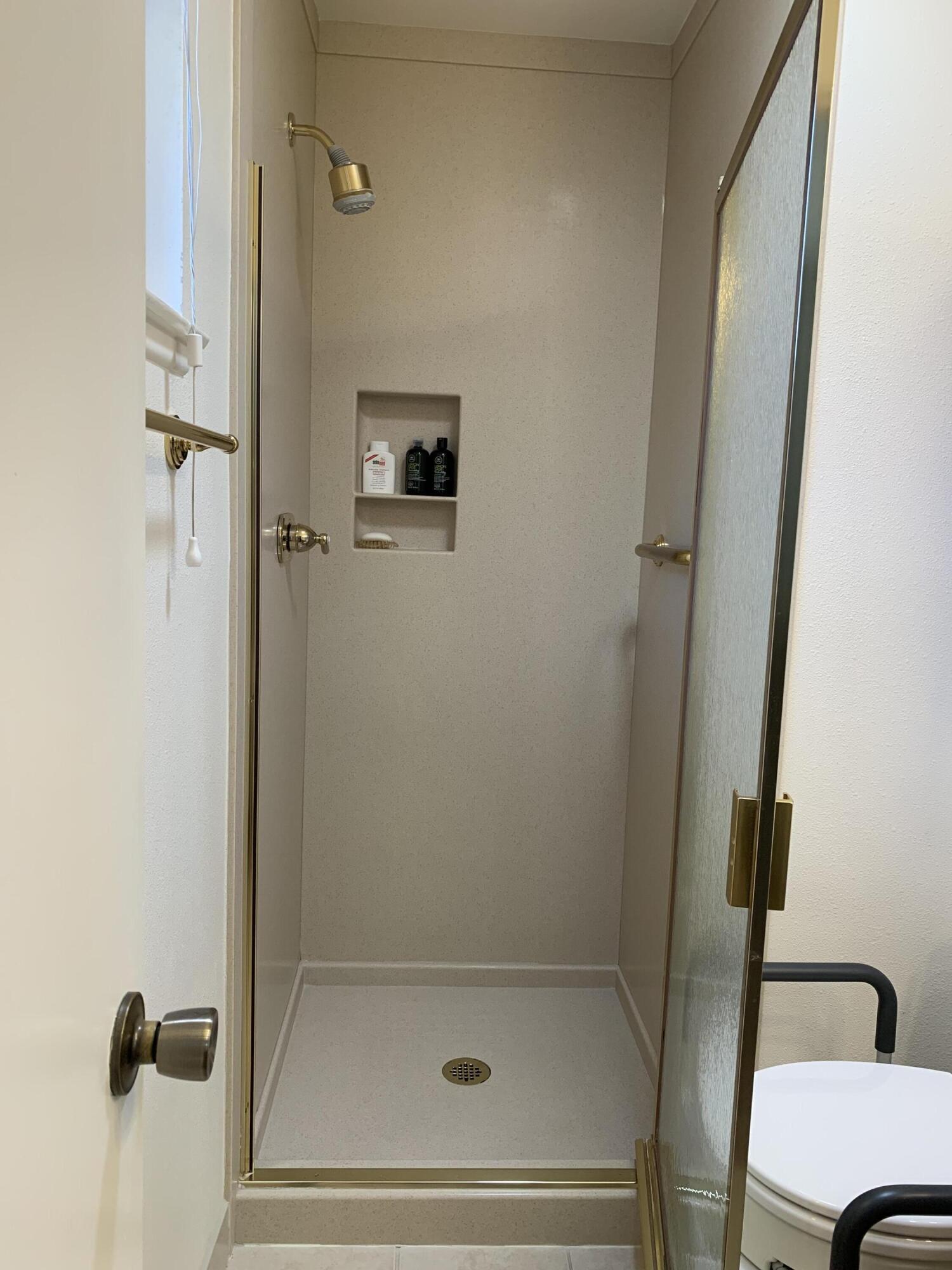 277 Forest Drive Goleta, CA 93117 - Photo 14 of 18 a bathroom with a shower