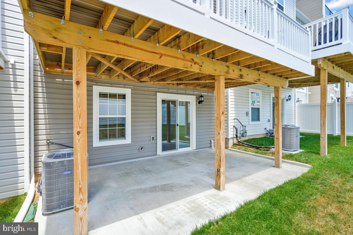 23606 Crosswinds Way California, MD 20619 - Photo 35 of 40 Concrete patio