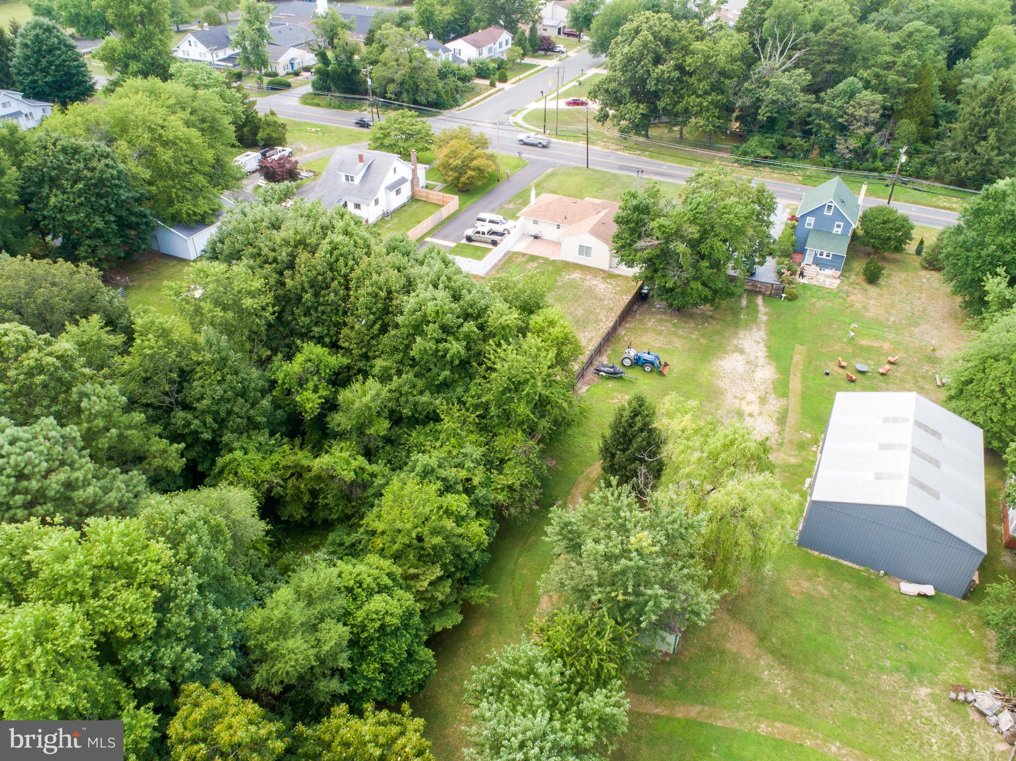 256 Cross Keys Road Berlin, NJ 08009 - Photo 8 of 24