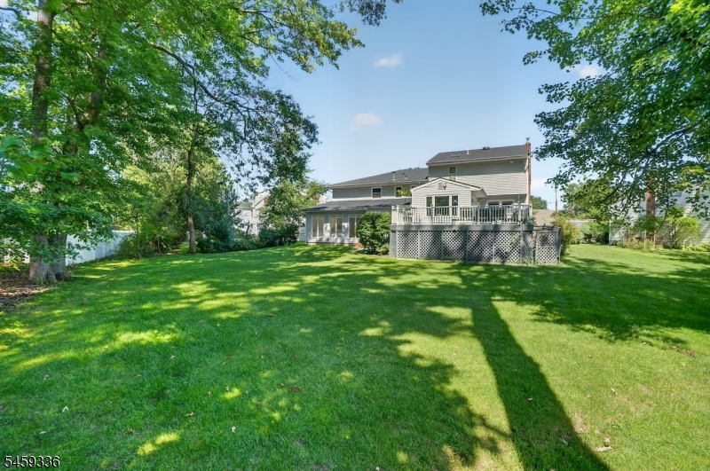22 Woodside Road Springfield, NJ 07081 - Photo 29 of 35 Gallery Image 29