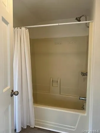 $1,650 | 17 West Street, Unit 2, Warwick, NY 10990