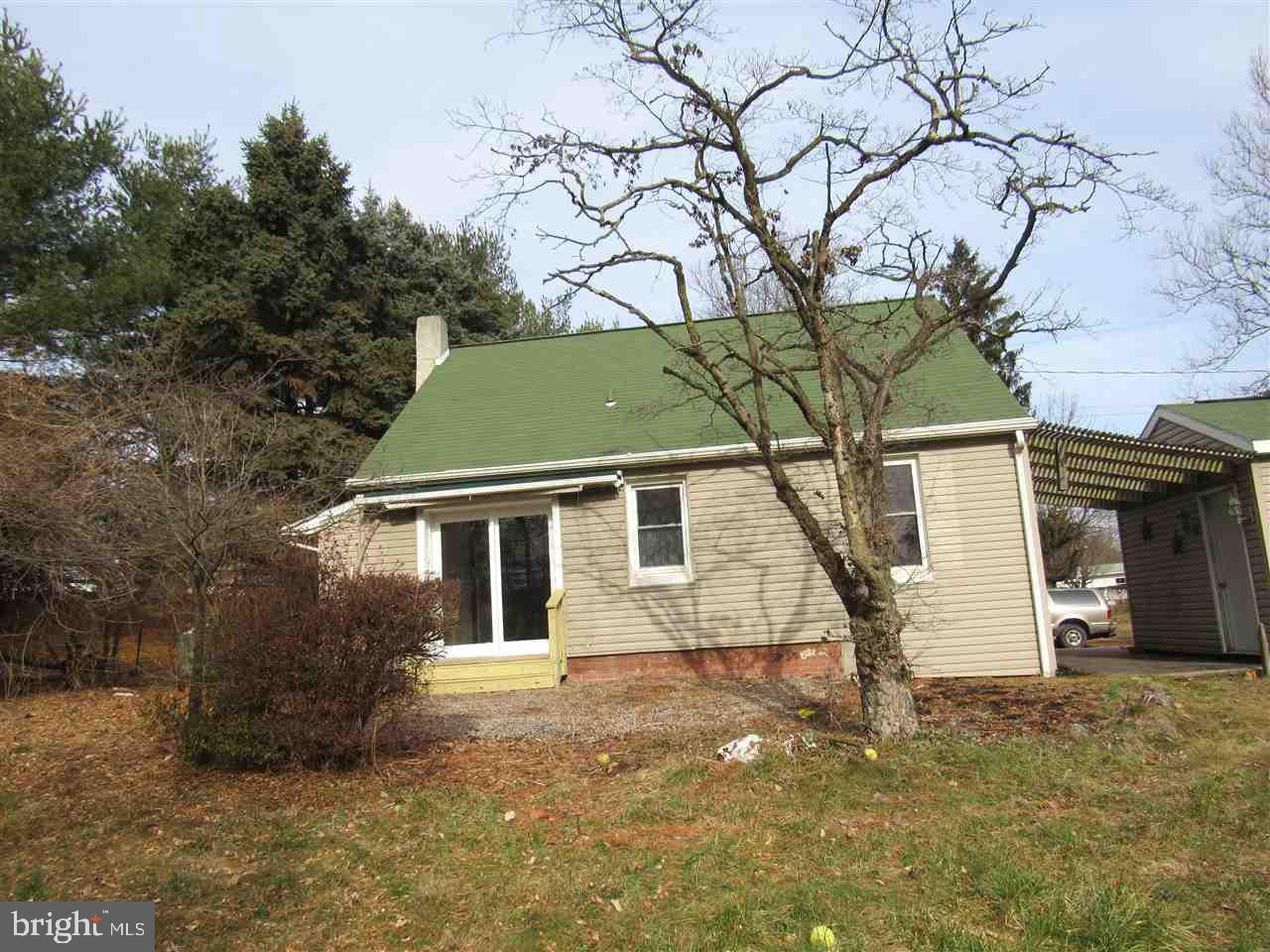 590 Fairfax Road York, PA 17404 - Photo 2 of 11 Gallery Image 2