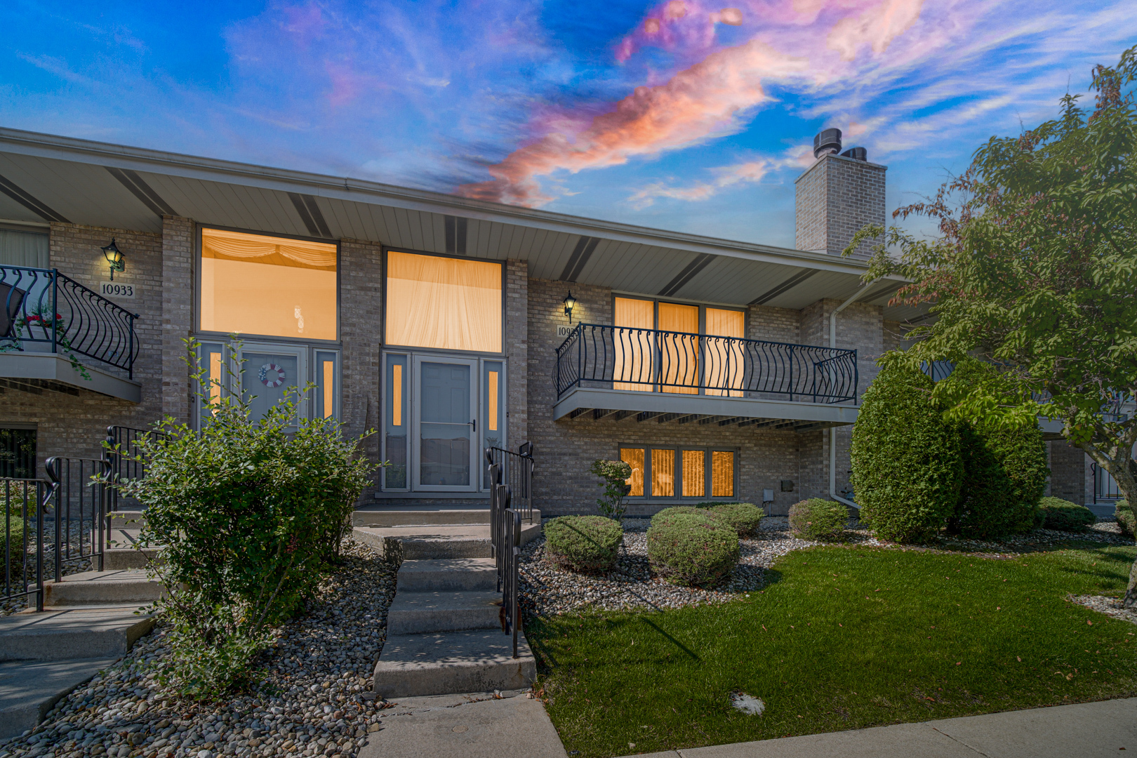 10935 California Court, Unit 185 Orland Park, IL 60467 - Photo 1 of 14