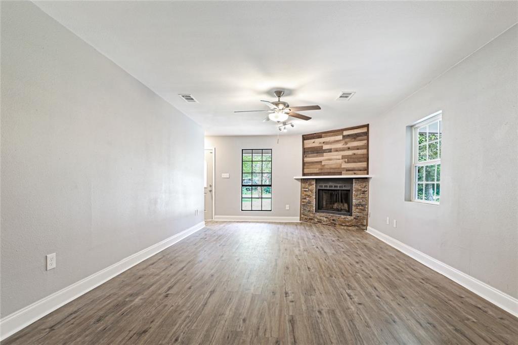 2005 Pelican Street Slidell, LA 70460 - Photo 3 of 15 Gallery Image 3