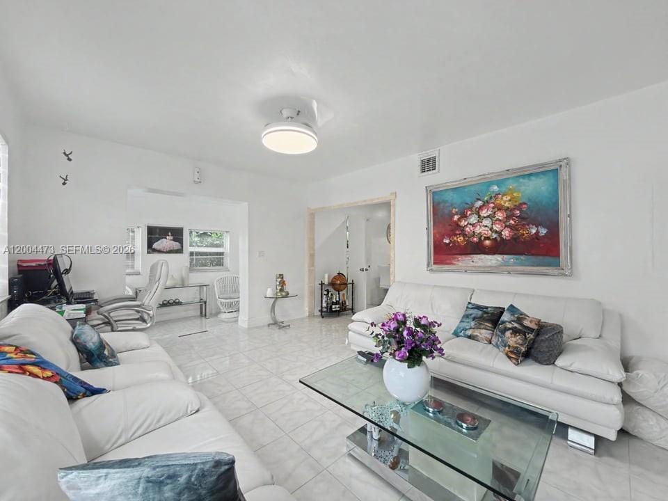 3554 Southwest 26th Street Miami, FL 33133 - Photo 8 of 25