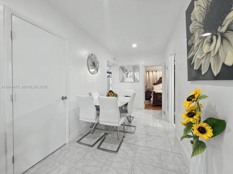 3554 Southwest 26th Street Miami, FL 33133 - Photo 9 of 25