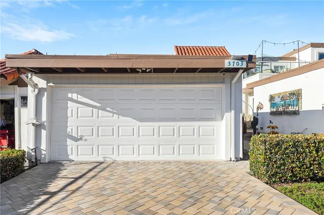 $1,299,000 | 3703 Calle La Quinta, San Clemente, CA 92673