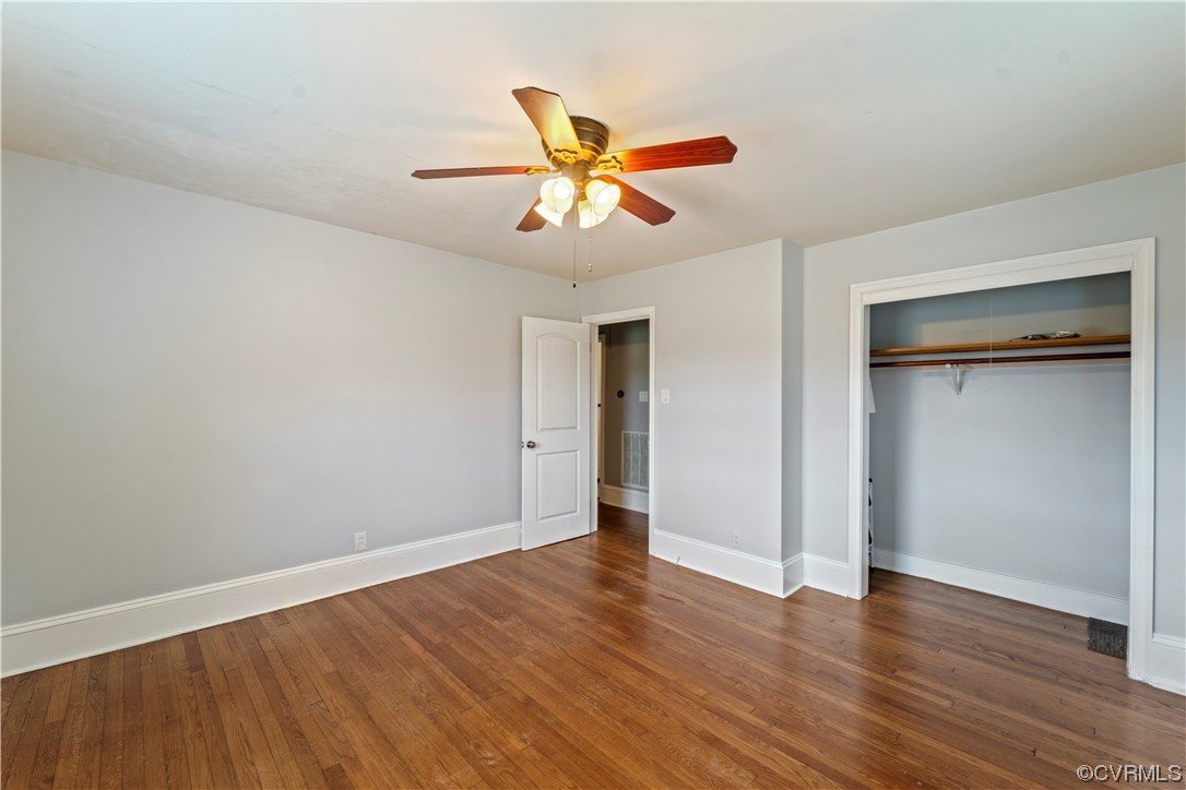 3600 Gregory Pond Road Chesterfield, VA 23236 - Photo 16 of 36 a view of a ceiling fan and wooden floor