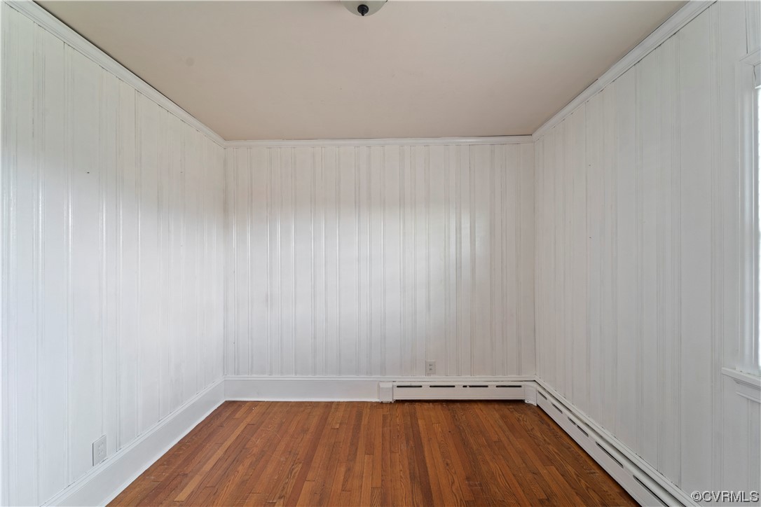 3600 Gregory Pond Road Chesterfield, VA 23236 - Photo 19 of 36 a view of a room with wooden floor