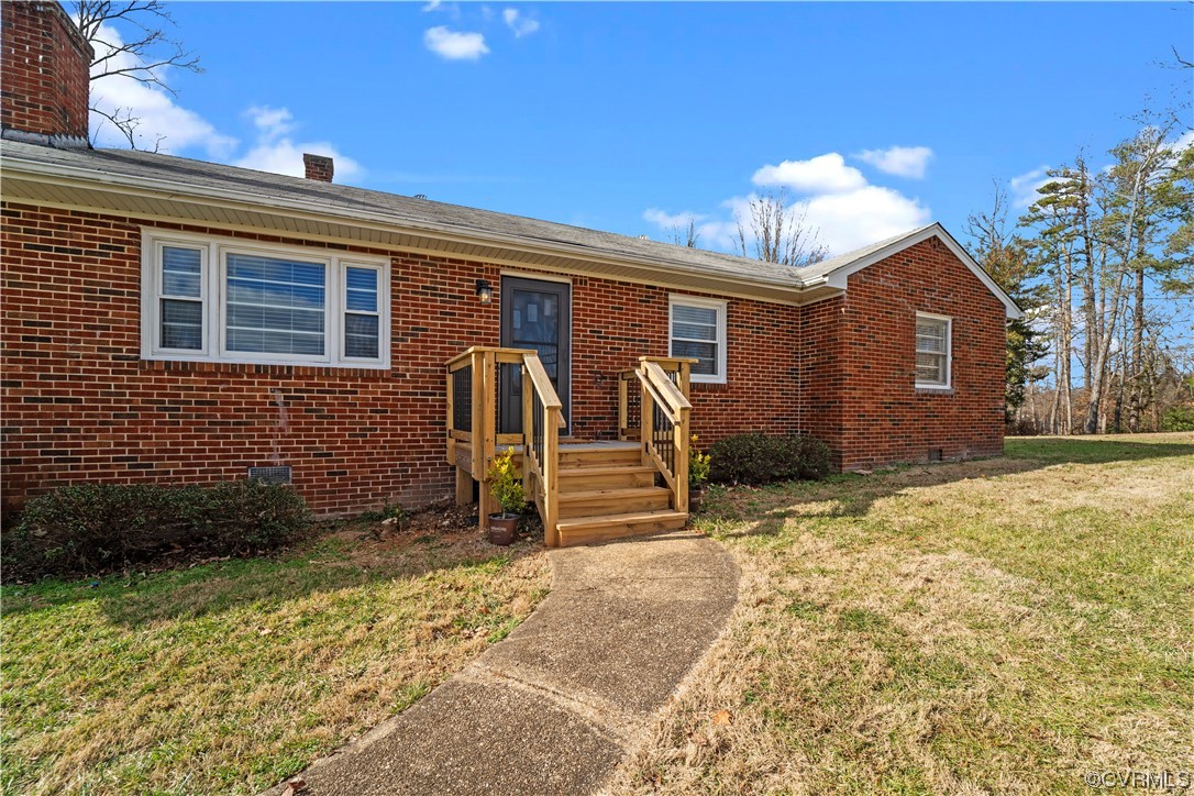 3600 Gregory Pond Road Chesterfield, VA 23236 - Photo 2 of 36 a view of a house with a yard
