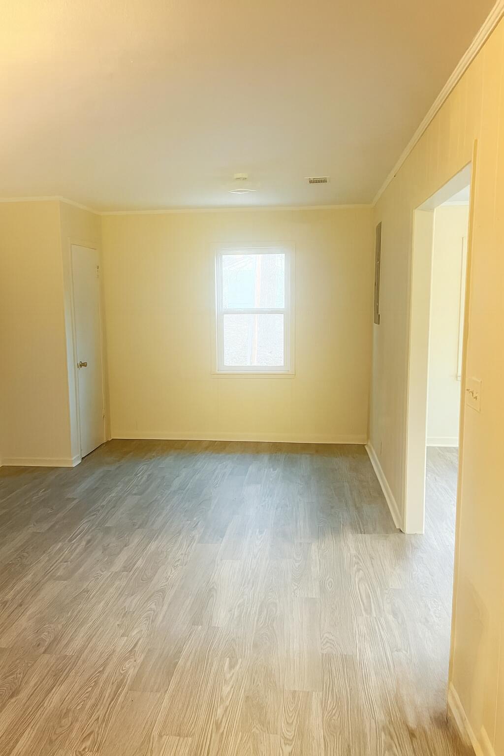 1192 Williams Circle Lincolnton, GA 30817 - Photo 3 of 14 an empty room with l