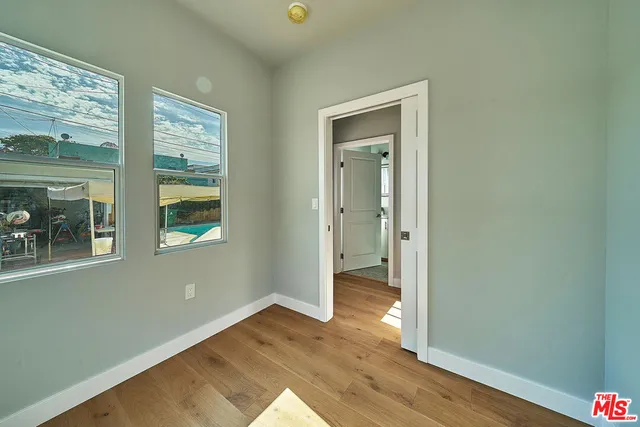 $5,400 | 1226 Meadowbrook Avenue, Los Angeles, CA 90019