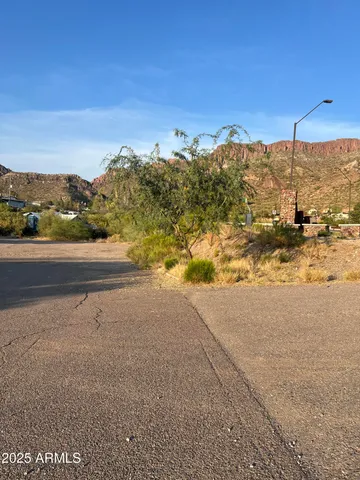 $275,000 | 550 Highway 60, Unit 4, Superior, AZ 85173