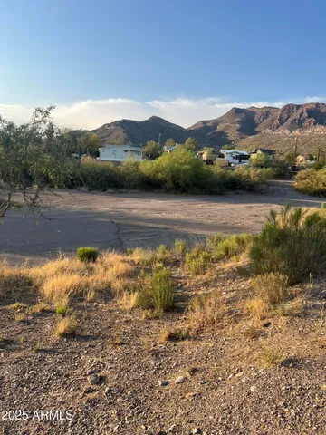 $275,000 | 550 Highway 60, Unit 4, Superior, AZ 85173