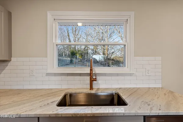 $329,000 | 106 Salem Drive, Gray, TN 37615