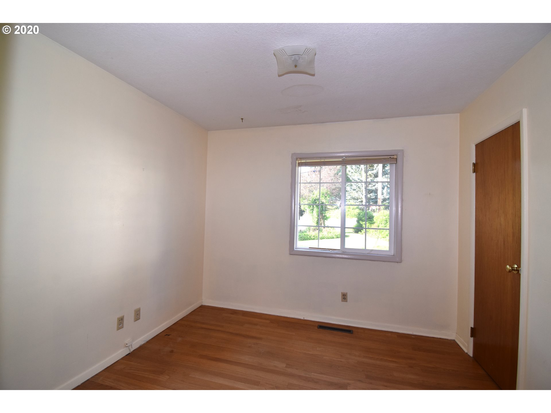 11200 Northwest Reeves Street Portland, OR 97229 - Photo 16 of 32 Gallery Image 16