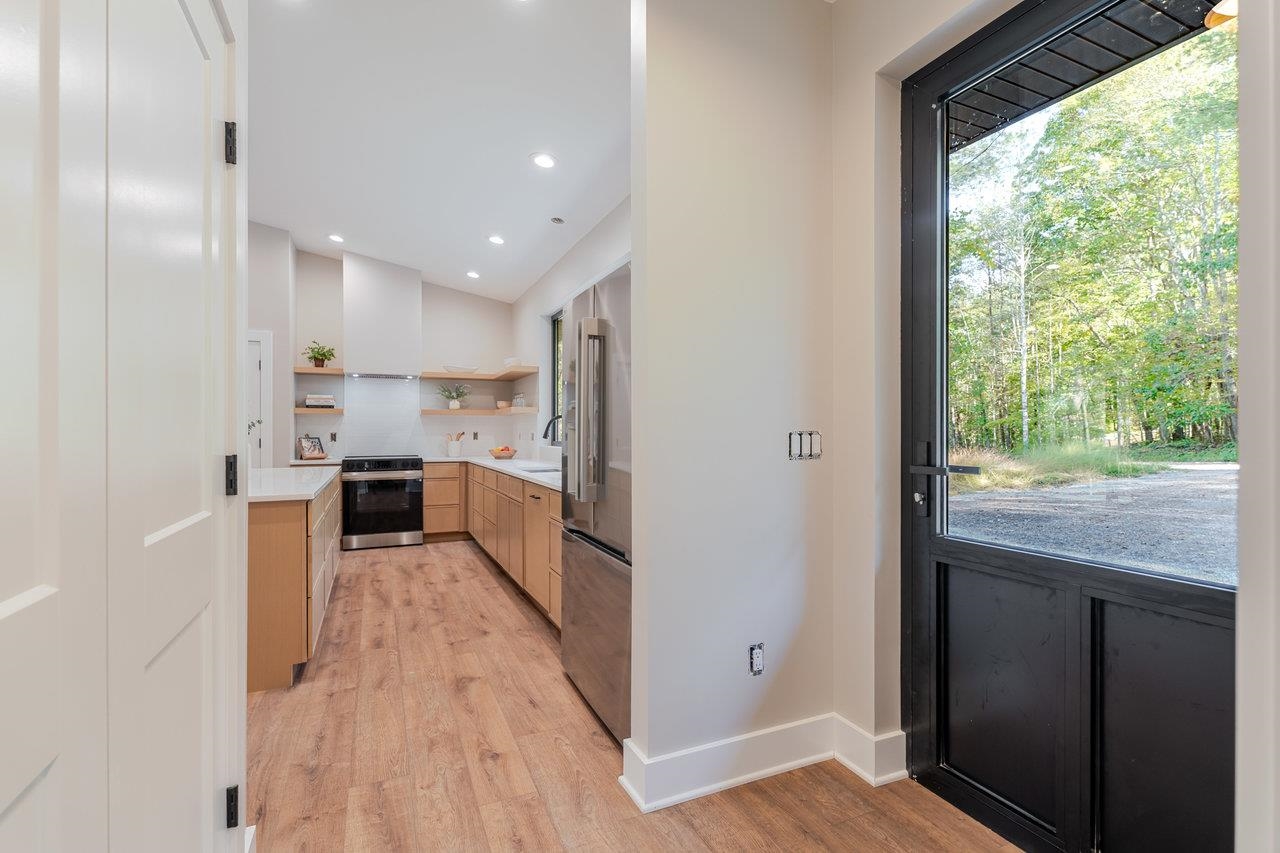 209 Beaver Road Basye, VA 22842 - Photo 5 of 68