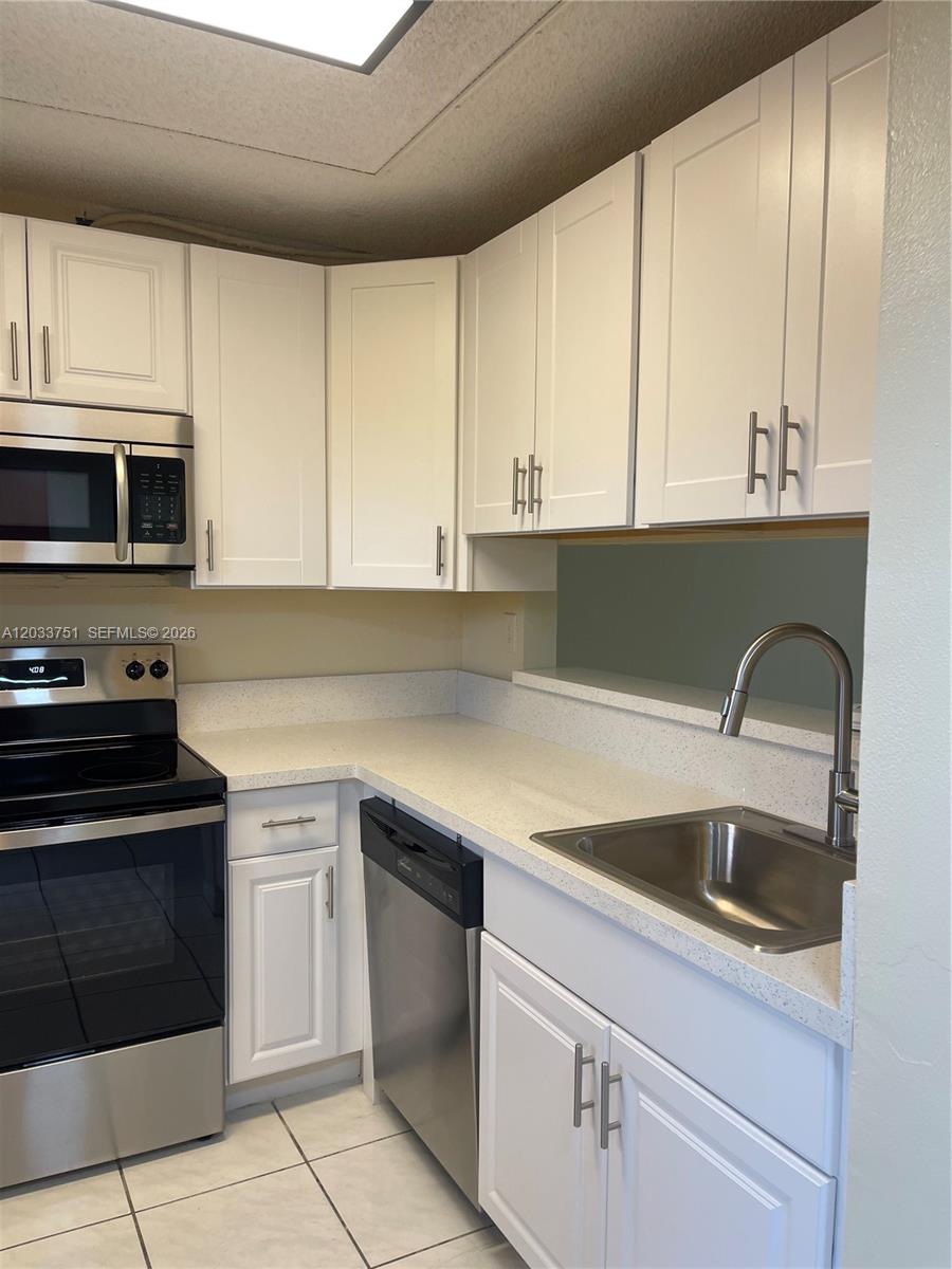 3252 Foxcroft Road, Unit 307 Miramar, FL 33025 - Photo 40 of 41