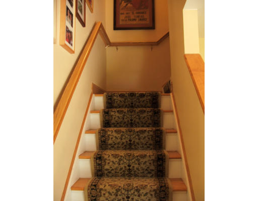 945 Middle Road Acushnet, MA 02743 - Photo 11 of 23 Gallery Image 11