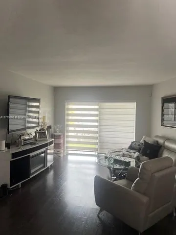 $358,000 | 7430 Miami Lakes Drive, Unit E110, Miami Lakes, FL 33014