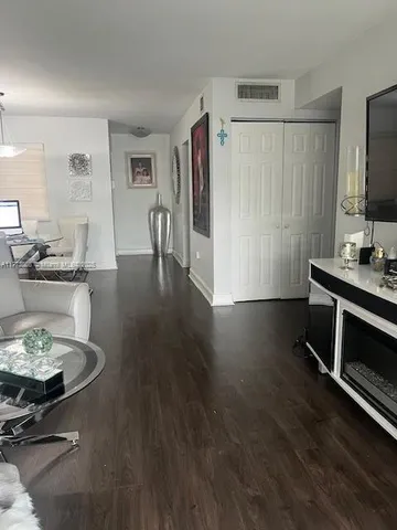 $358,000 | 7430 Miami Lakes Drive, Unit E110, Miami Lakes, FL 33014