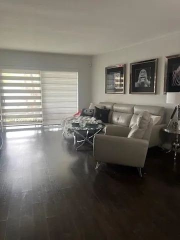 $358,000 | 7430 Miami Lakes Drive, Unit E110, Miami Lakes, FL 33014
