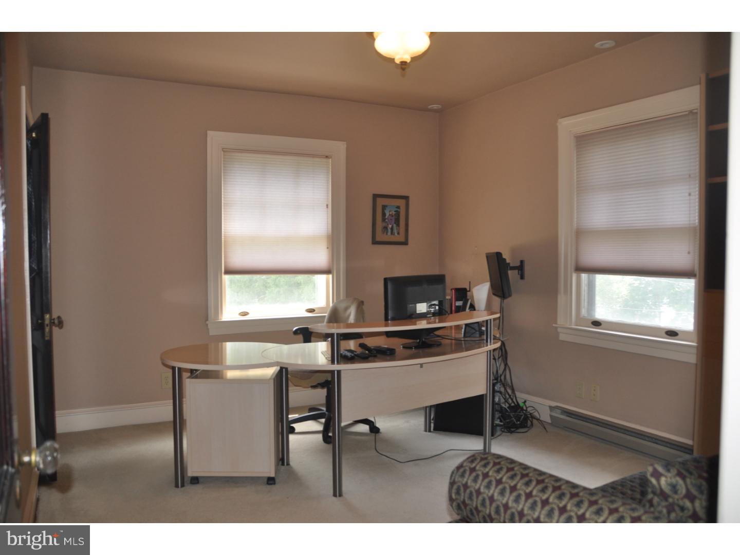 19 Llandaff Road Havertown, PA 19083 - Photo 17 of 24